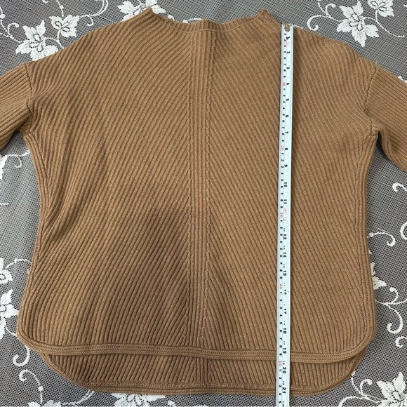Aritzia Babaton Chalmers Wool Linen Mock
Neck Sweater Brown Sz Small - Picture 7 of 8
